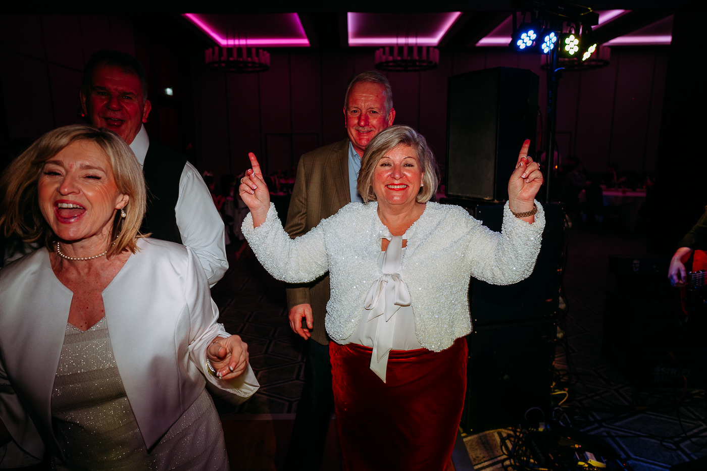 CARYS TOM PARKGATE HOTEL WEDDING CARDIFF 033 CARYS TOM PARKGATE HOTEL WEDDING CARDIFF 033